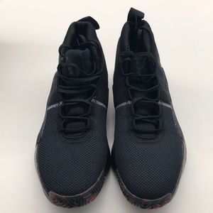 NWOT Adidas Dame 5 Black Basketball Shoes